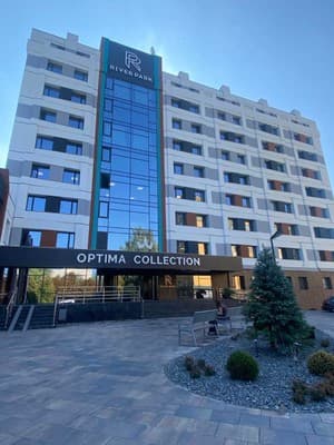 Отель Optima Collection River Park Луцк