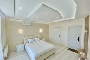 Квартира Панорамные SKY HOUSE в ЖК "Набережный квартал" Бесключевой доступ!. Апартаменты двухместный  13