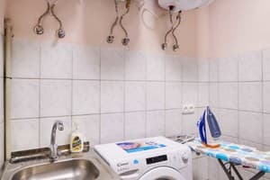 Хостел Perron. Стандарт двухместный номер на двух гостей 14 А. 6