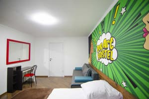 Хостел Pop Art Hostel Rynok Square. Комфорт 4-местный  №3 3