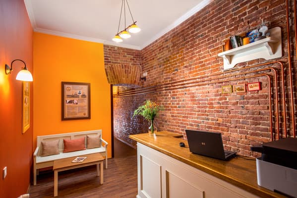 Post House Rooms 2