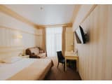 Premier Geneva Hotel 4