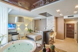 Спа-отель Resort & Spa Hotel NEMO. Люкс двухместный с видом на море +1 5