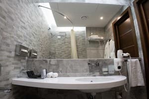 Спа-отель Resort & Spa Hotel NEMO. Стандарт двухместный боковой вид на море 9