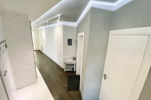 Квартира СВЕТ ЕСТЬ ВСЕГДА!
Лучшая трёхкомнатная квартира в центре. Апартаменты двухместный  26