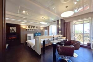 Квартира Самая большая кровать в Полтаве. Alex Apartments Круглосуточно бесконтактное заселение