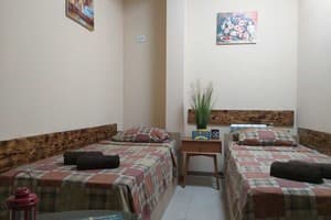 Мини-отель Шерлок. Эконом трехместный  1