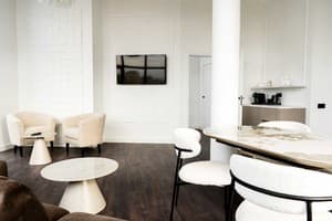 Гостинично-ресторанный комплекс Spatium Medical & Wellness Hotel. Люкс 4-местный Penthouse Collection Skyline Elite 1