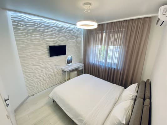 Трехкомнатная SKY HOUSE. Бесключевой доступ. (Район Подолья) 12