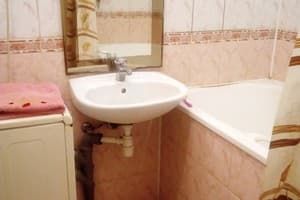 Квартира Трикімнатна вул. Шота Руставели, 20. Покращений 6-місний  8