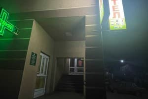 VIP hostel 16
