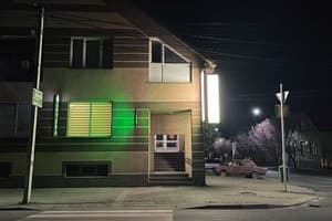 VIP hostel 17