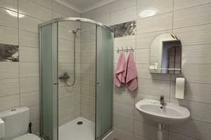 Готель VIP hostel. 5-місному номері (№ 9) 2