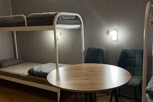Готель VIP hostel. Сімейний 5-місний (№ 7) 4