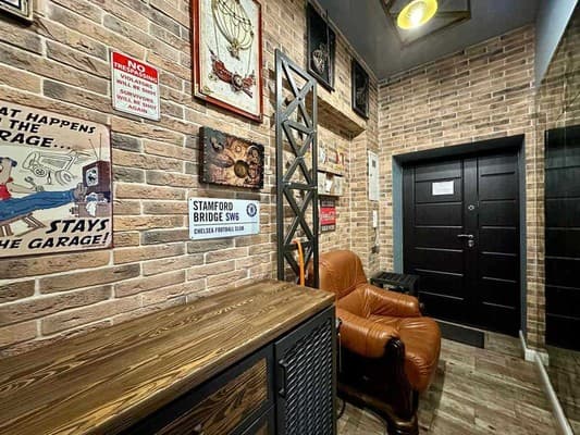 VIP просп.Соборный 216 (возле McDonald's) 12