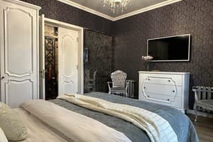 Квартира VIP просп.Соборный 216 (возле McDonald's). Апартаменты трехместный VIP на проспекте рядом с МакДональдз 6