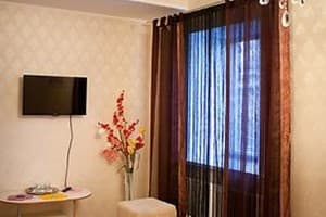 Весела Бджілка 2