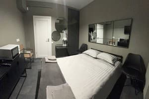 Viale Apartments 7