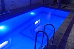 Отель Волчья хижина. Коттедж 5-местный (+5) 8