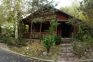 Гостинично-ресторанный комплекс Золотой Берег. Коттедж двухместный Домик 1 1