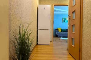 двухкомнатная на ул. Матросова 25а 14