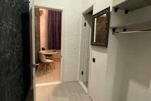 на Костюринском 7