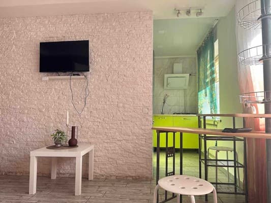 на блу.Центральный, 10 6