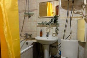 на ул. Яценко 11