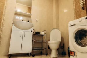 однокомнатная, на ул. Крушельницкой 35 2