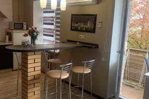 однокомнатная на ул. Михаила Грушевского 7